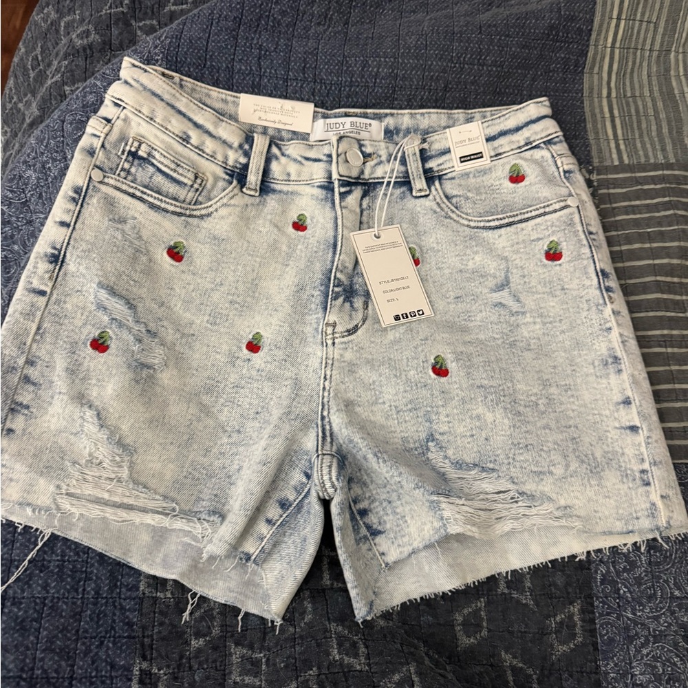 Women’s Judy Blue Shorts